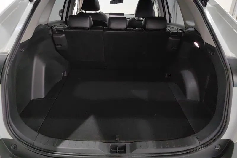 Toyota RAV4 — фото 15