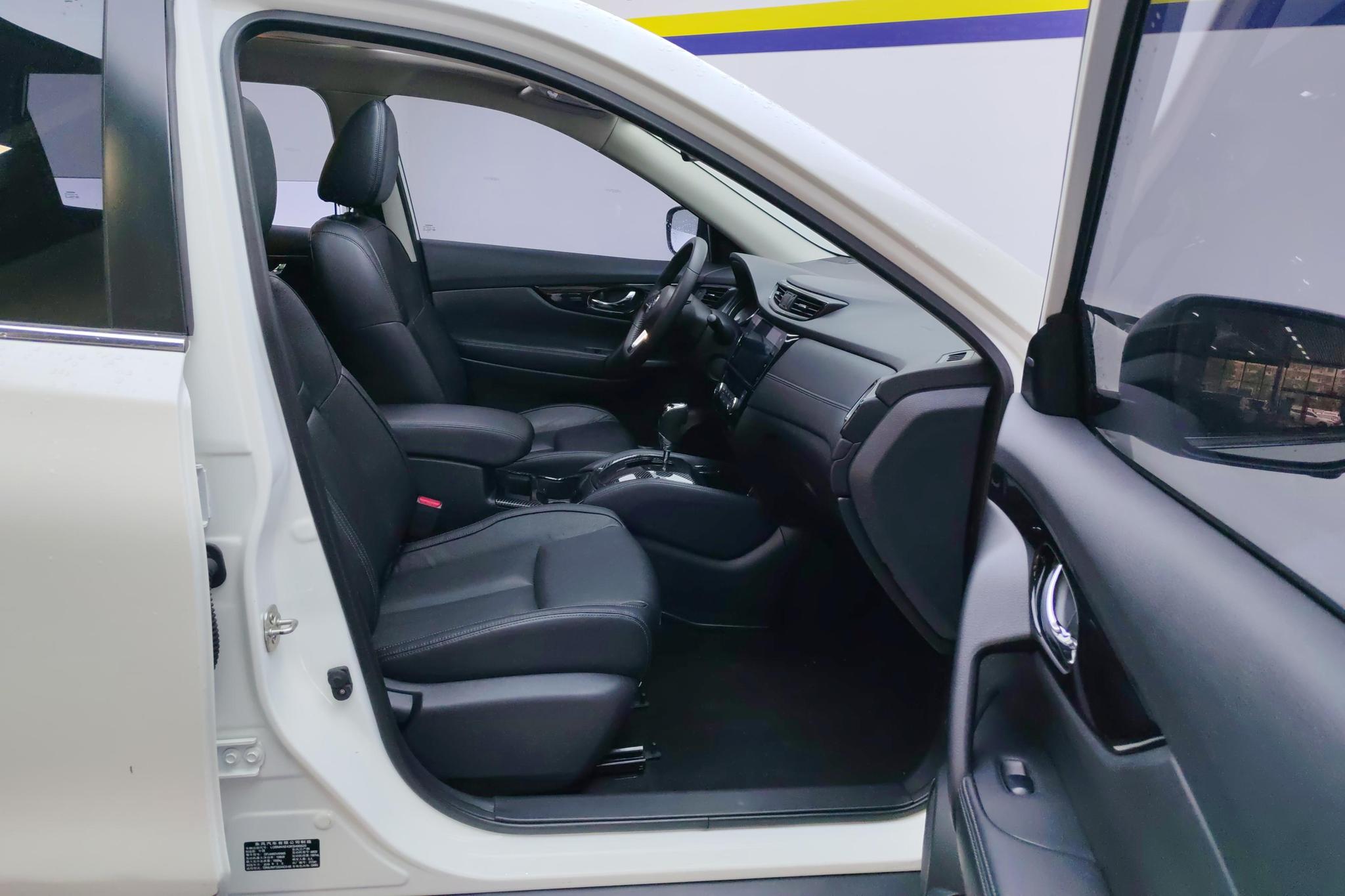 Nissan X-Trail 2019 2.0L CVT Comfort 2WD