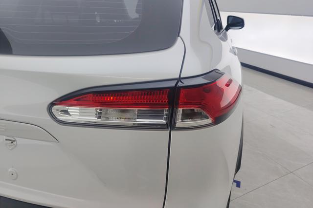 Toyota Corolla Cross 2024 2.0 L CVT — фото 5