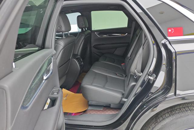 Cadillac XT5 2022 2.0 T 2 WDLuxury — фото 15