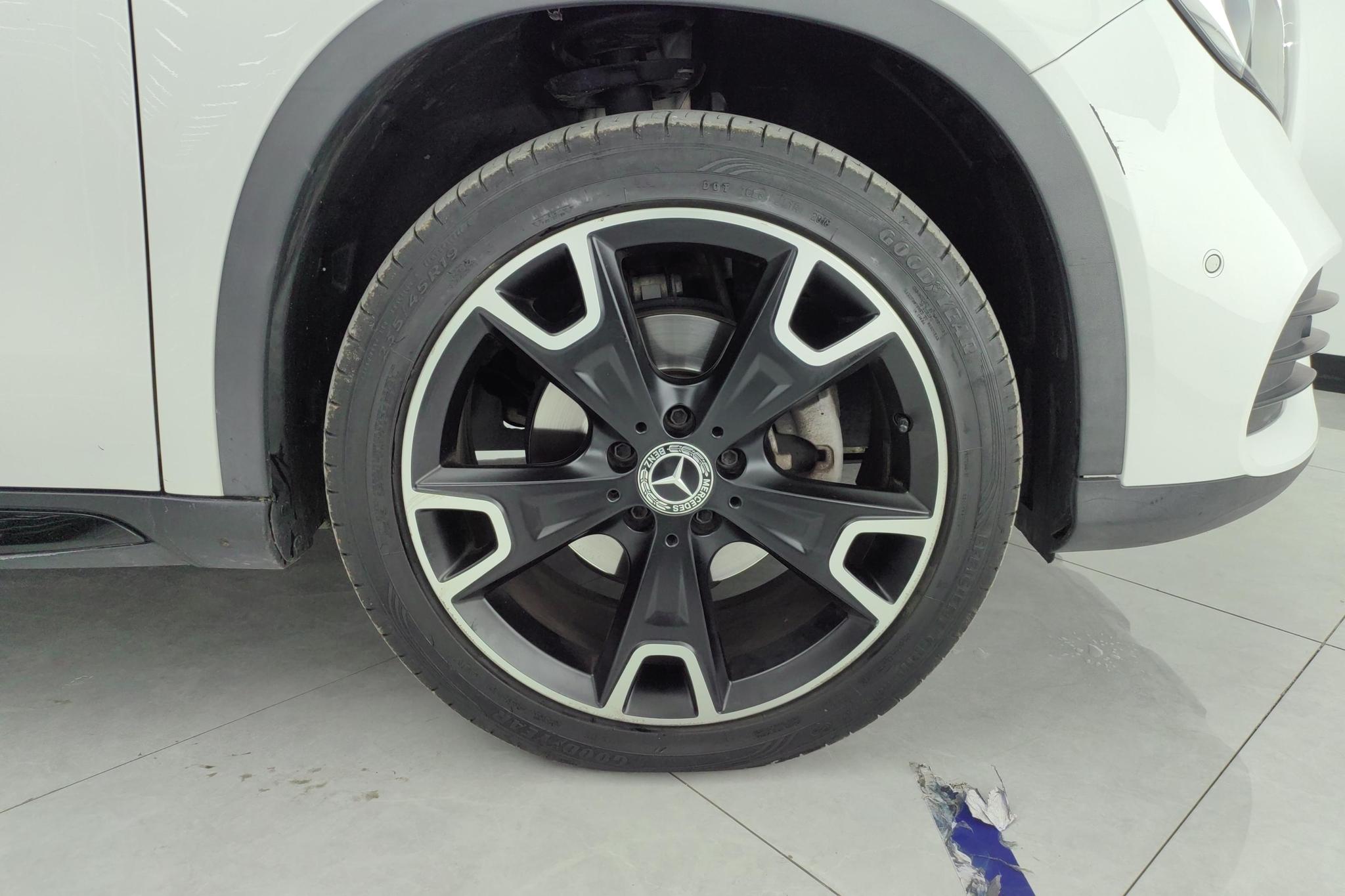 Mercedes-Benz GLA 2018 GLA 220 4MATIC Sport