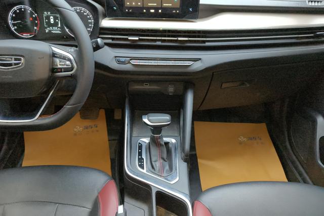 Geely X3 2021 PRO 1.5 L CVTPremium — фото 12