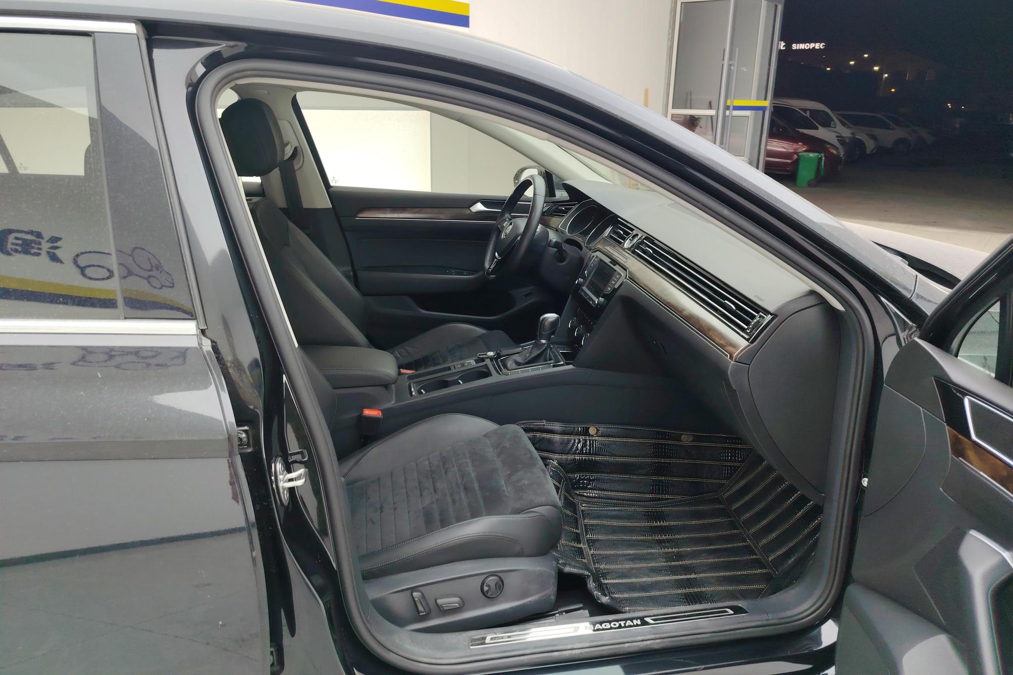 Volkswagen Magotan 2017 330TSI DSG Luxury