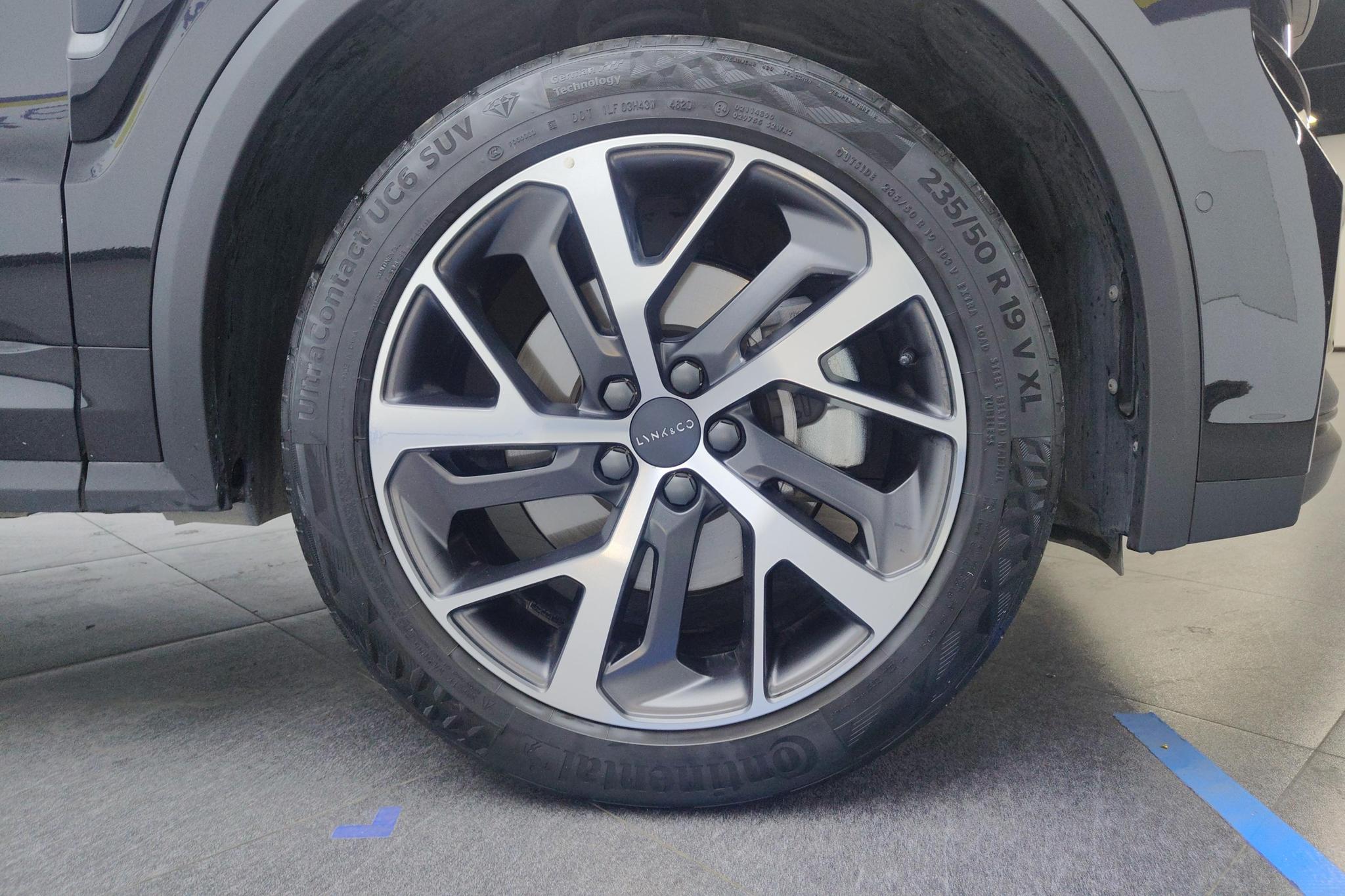 Lynk & Co 01 2021 2.0TD Halo