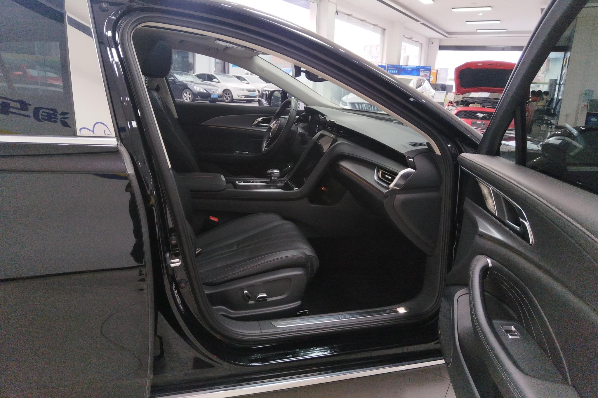 Hongqi H5 2024 2.0T AT