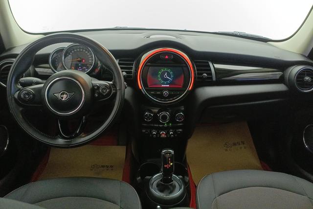 MINI Hatch — фото 12