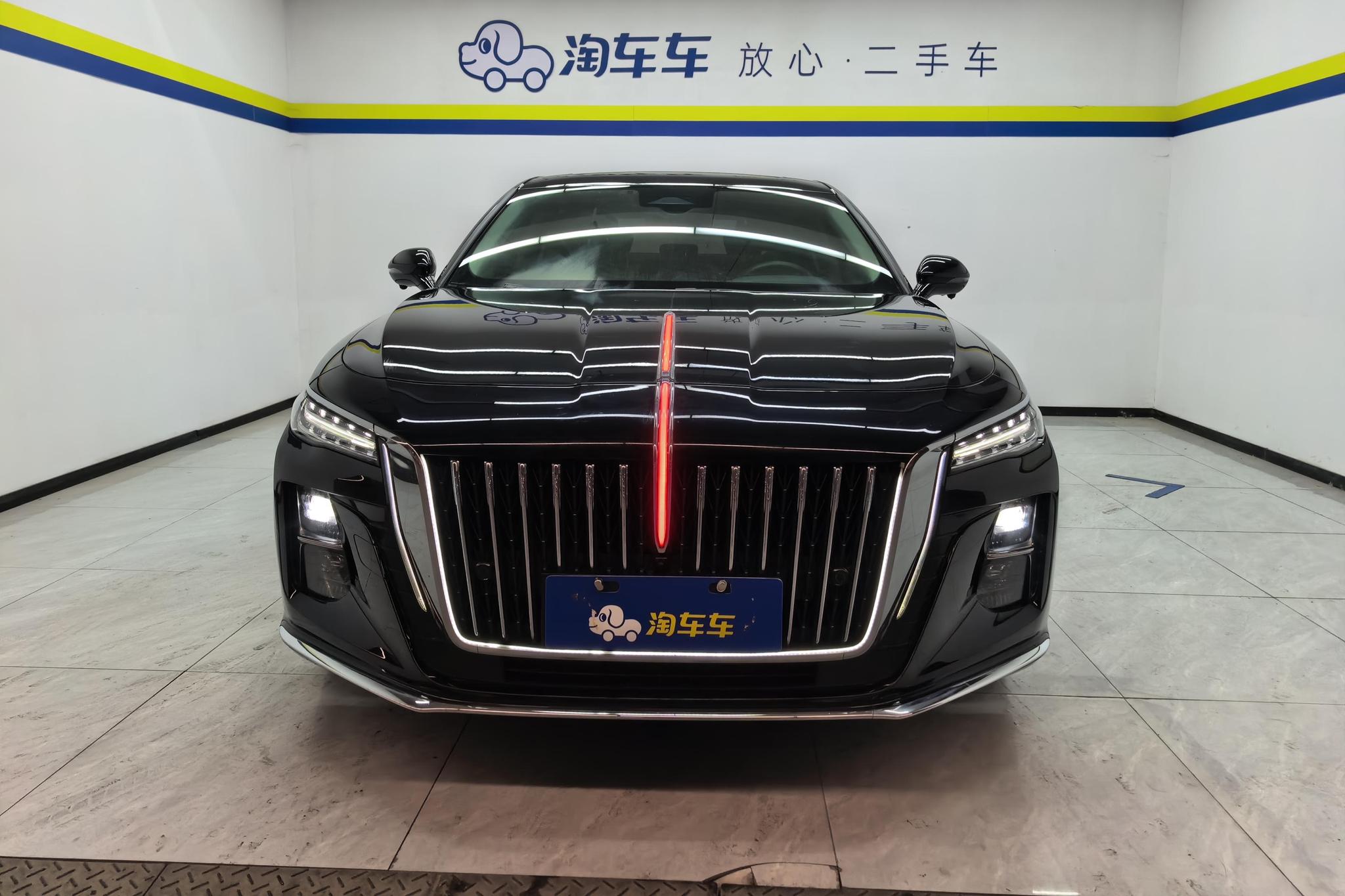 Hongqi H5 2023 2.0T AT