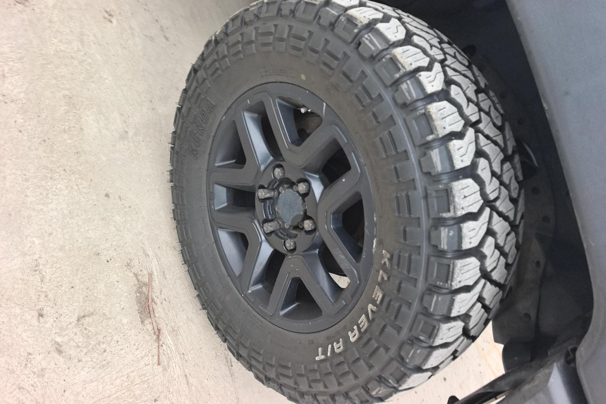 BAIC BJ40 2017 40L 2.3T AT Champion