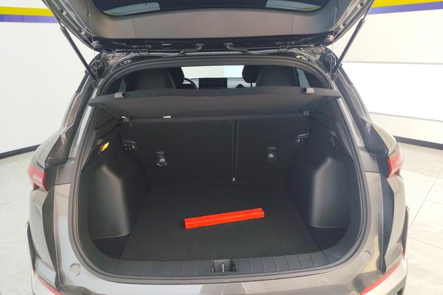 Geely Coolray 2025 L 1.5 TD DCT — фото 17