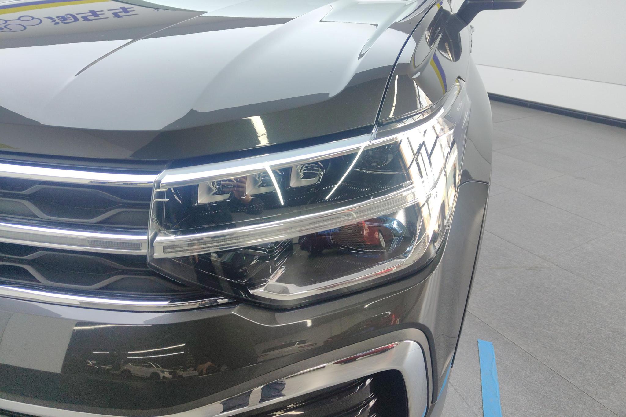 Volkswagen Tharu 2023 300TSI