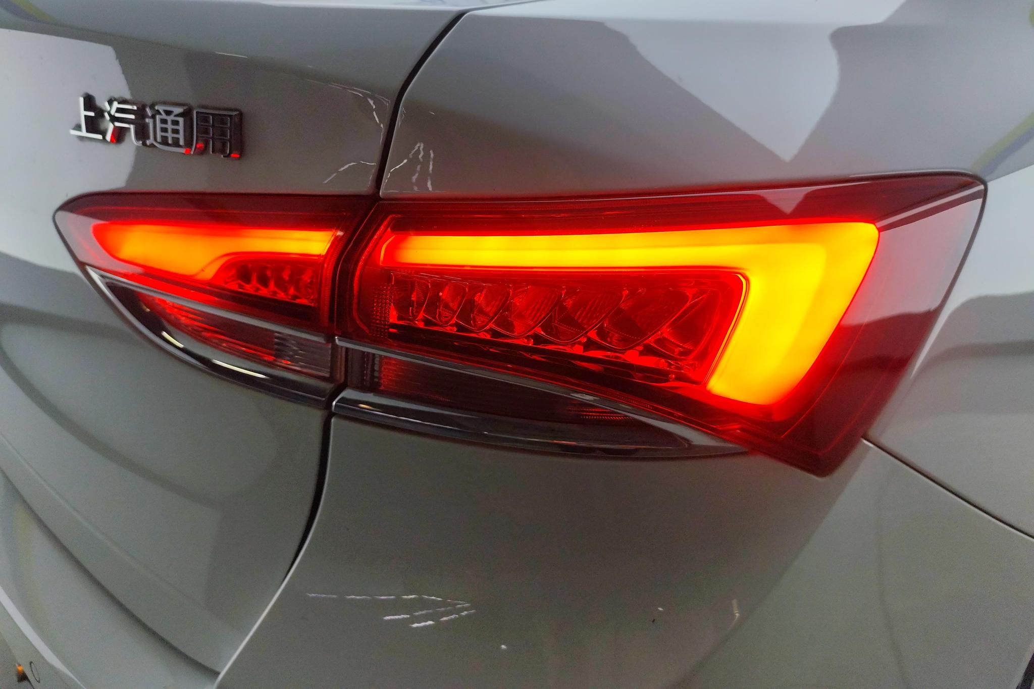 Buick Excelle 2019 18T AT Elite VI