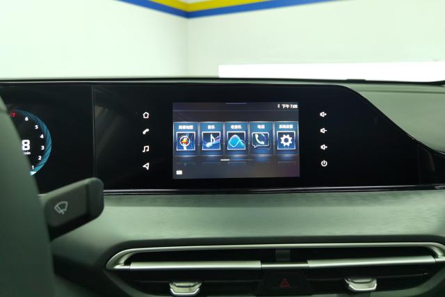 Changan Eado 2025 PLUS 1.5 L MT — фото 11