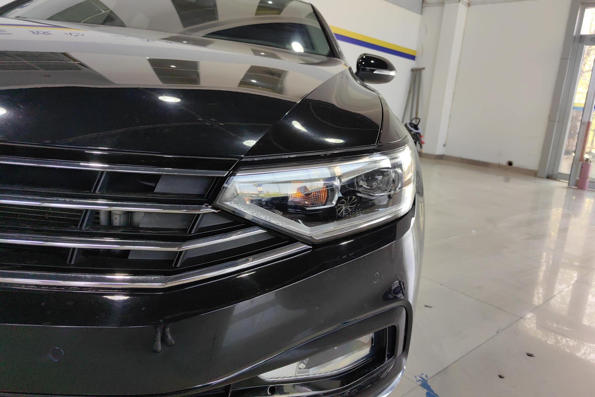 Volkswagen Magotan 2020 330TSI DSG Lead