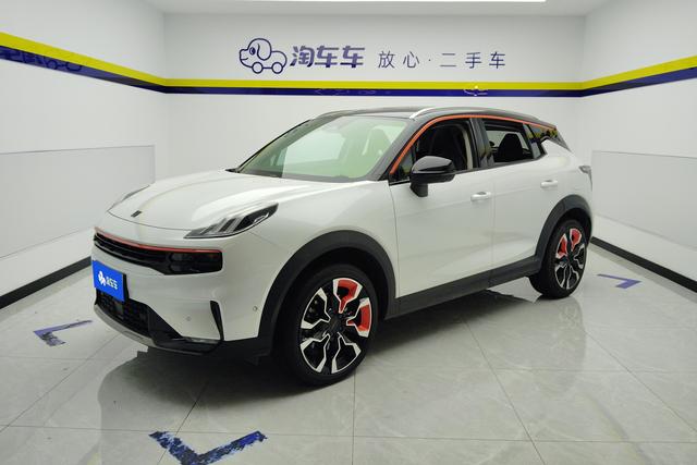 Lynk & Co 06 2020 1.5 T Halo