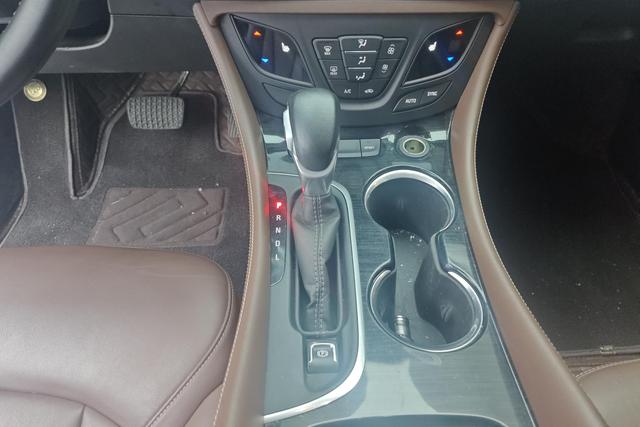 Buick Envision 2020 28 T 4 WDElite — фото 14