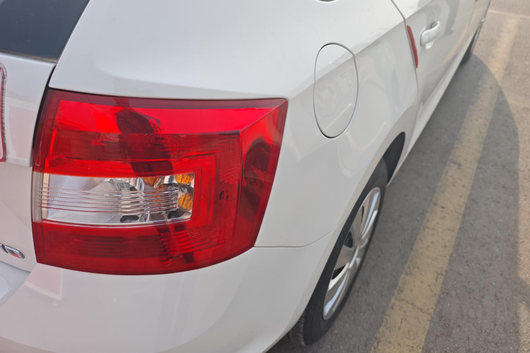 Skoda Rapid Spaceback 2019 1.5L AT Standard VI