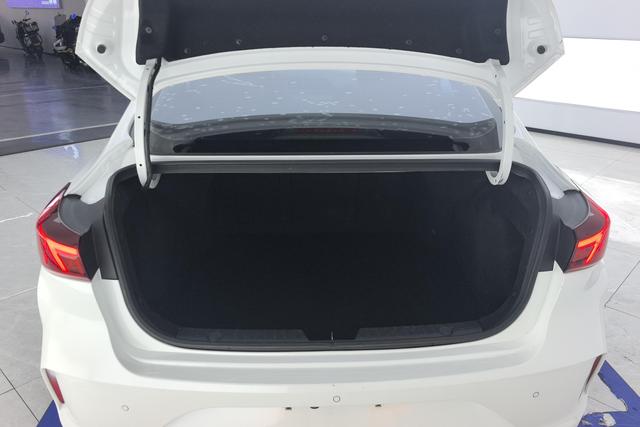 Changan Eado 2022 PLUS 1.6 L GDI CVTLuxury — фото 17