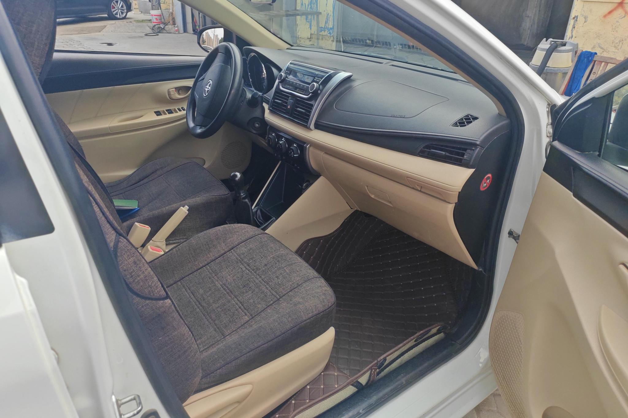 Toyota Vios 2014 1.5L MT