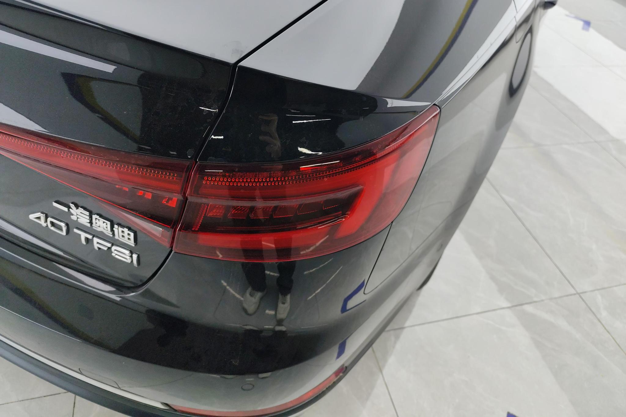 Audi A4L 2019 40 TFSI VI