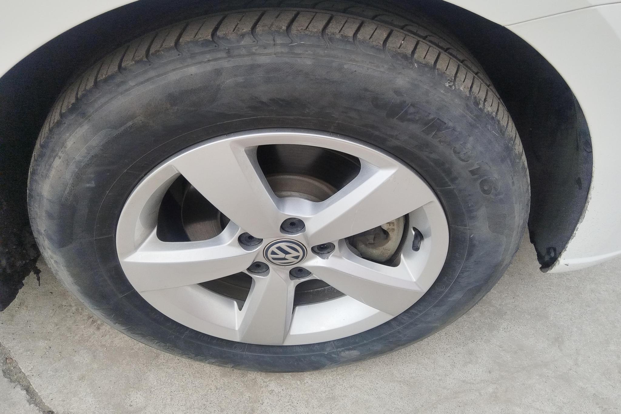 Volkswagen Lavida 2019 1.5L AT VI