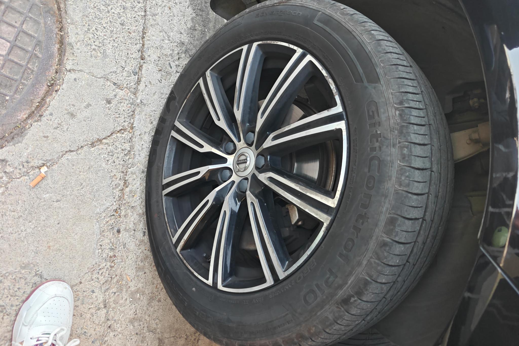 Volvo XC60 2019 T5 Luxury VI