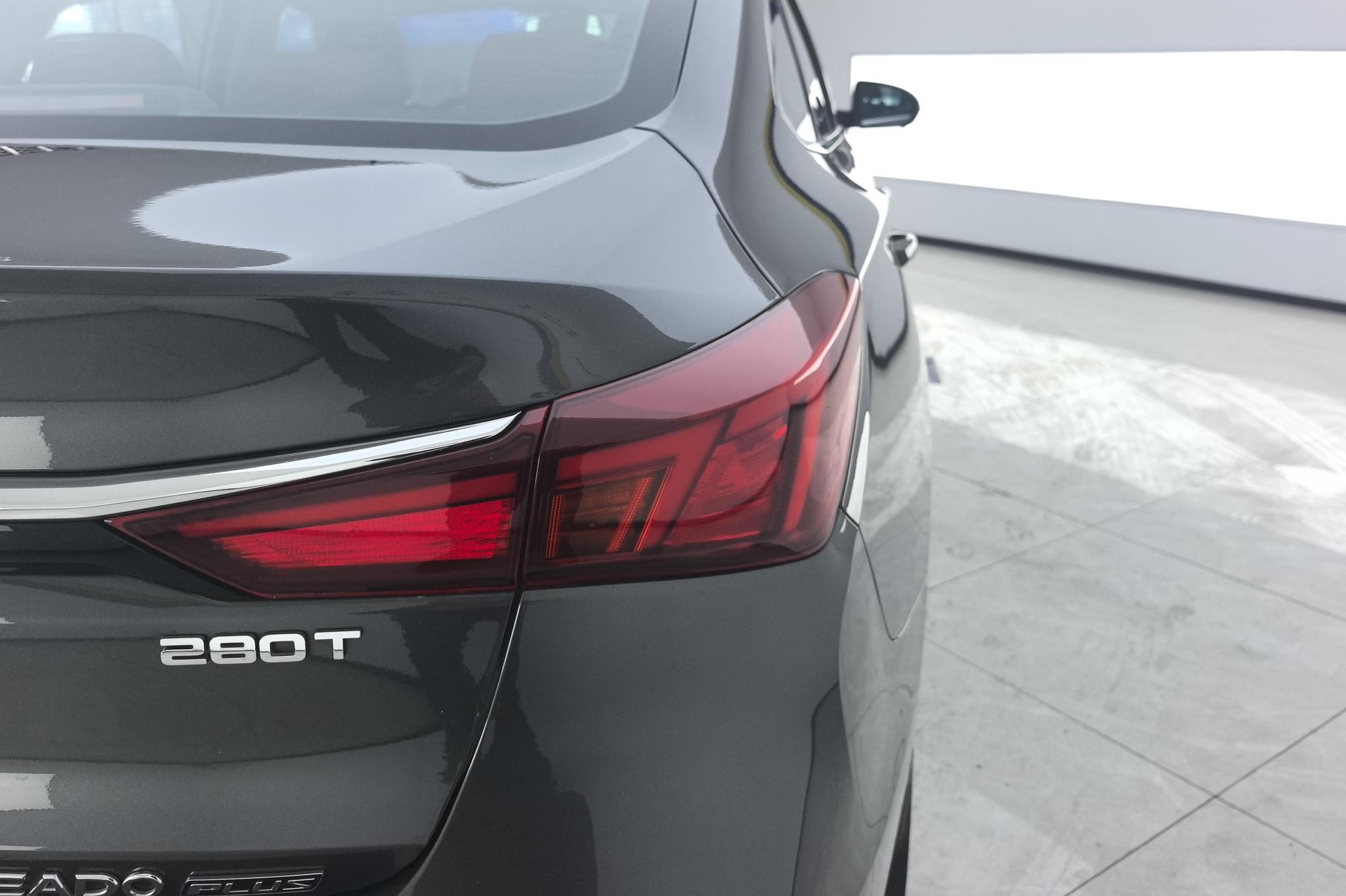 Changan Eado 2021 PLUS NE 1.4T GDI DCT Luxury
