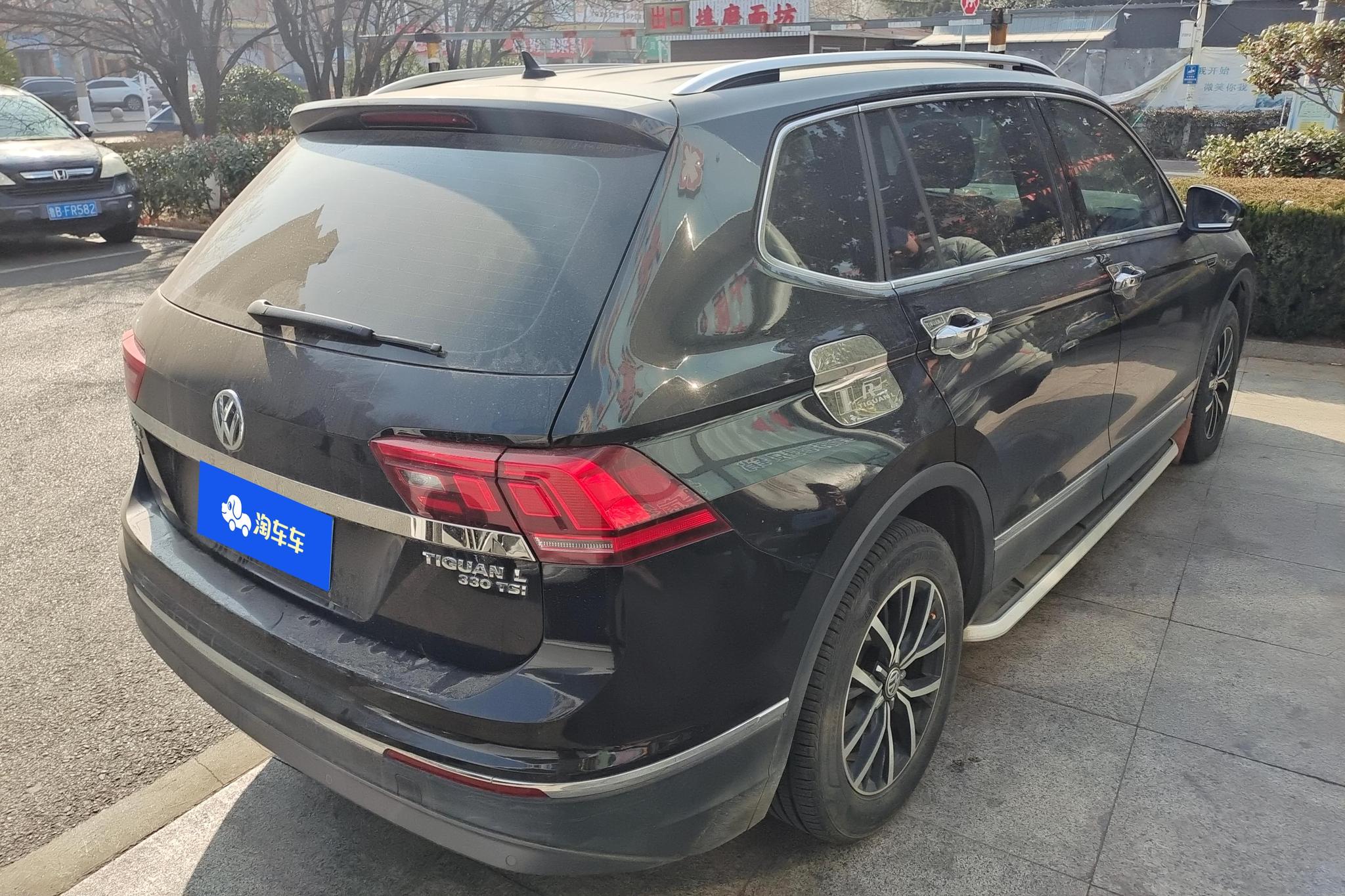 Volkswagen Tiguan L L 2017 330TSI AT