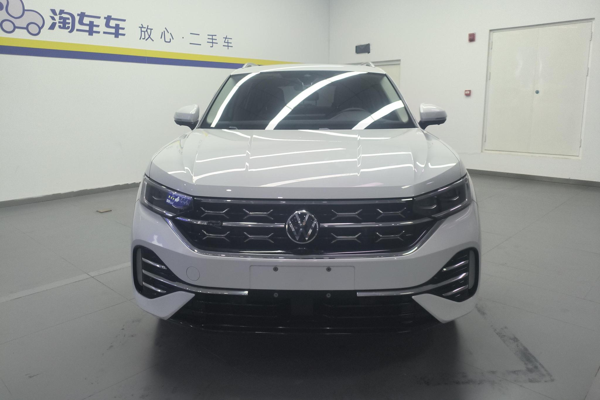 Volkswagen Tayron 2023 330TSI R-Line