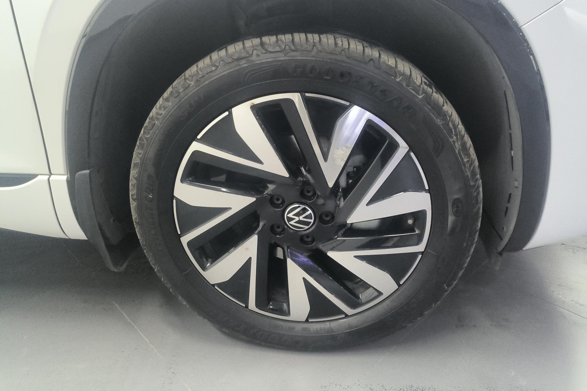 Volkswagen Tayron 2023 330TSI R-Line
