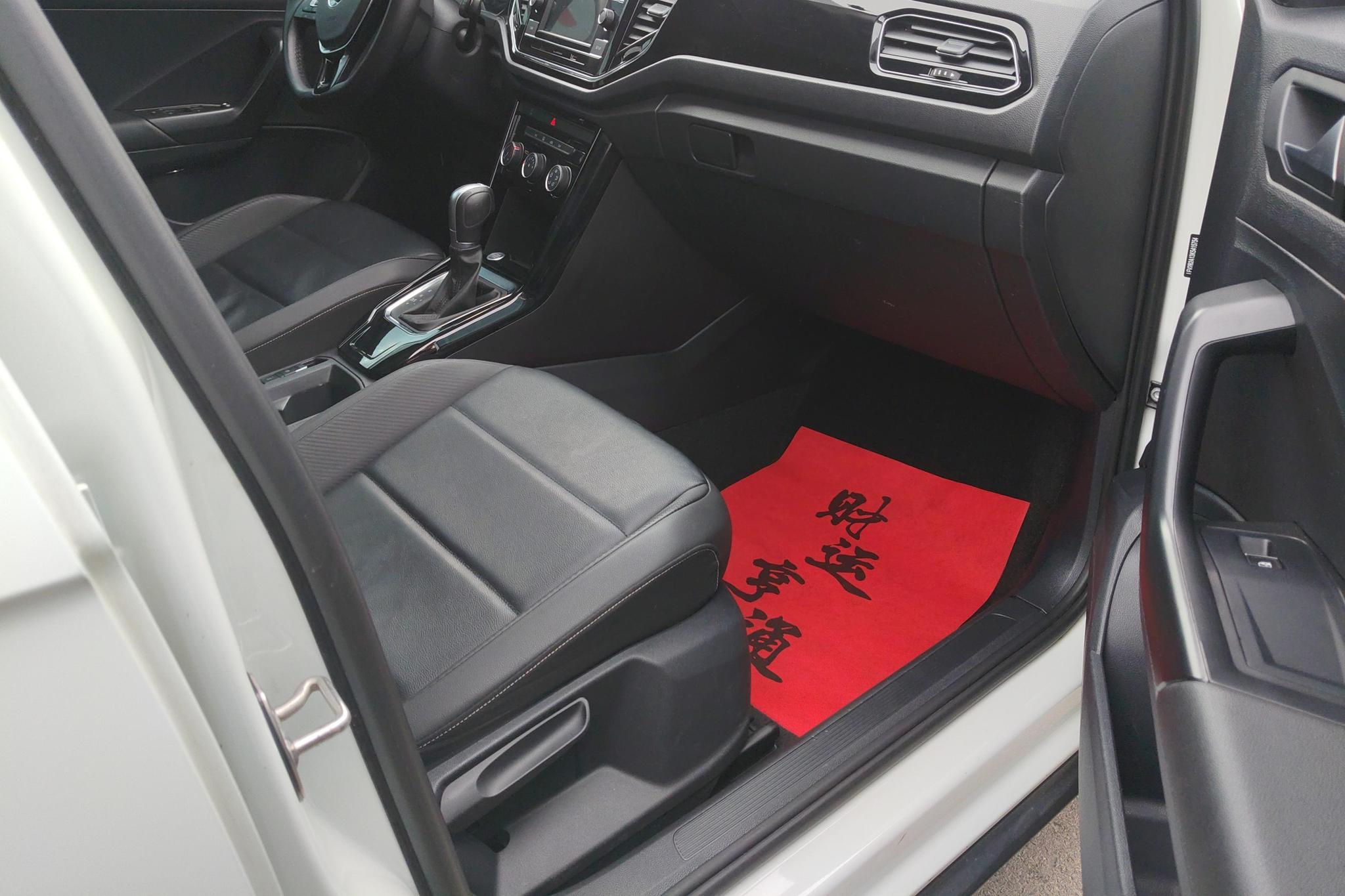 Volkswagen T-Roc 2019 280TSI DSG Comfort V