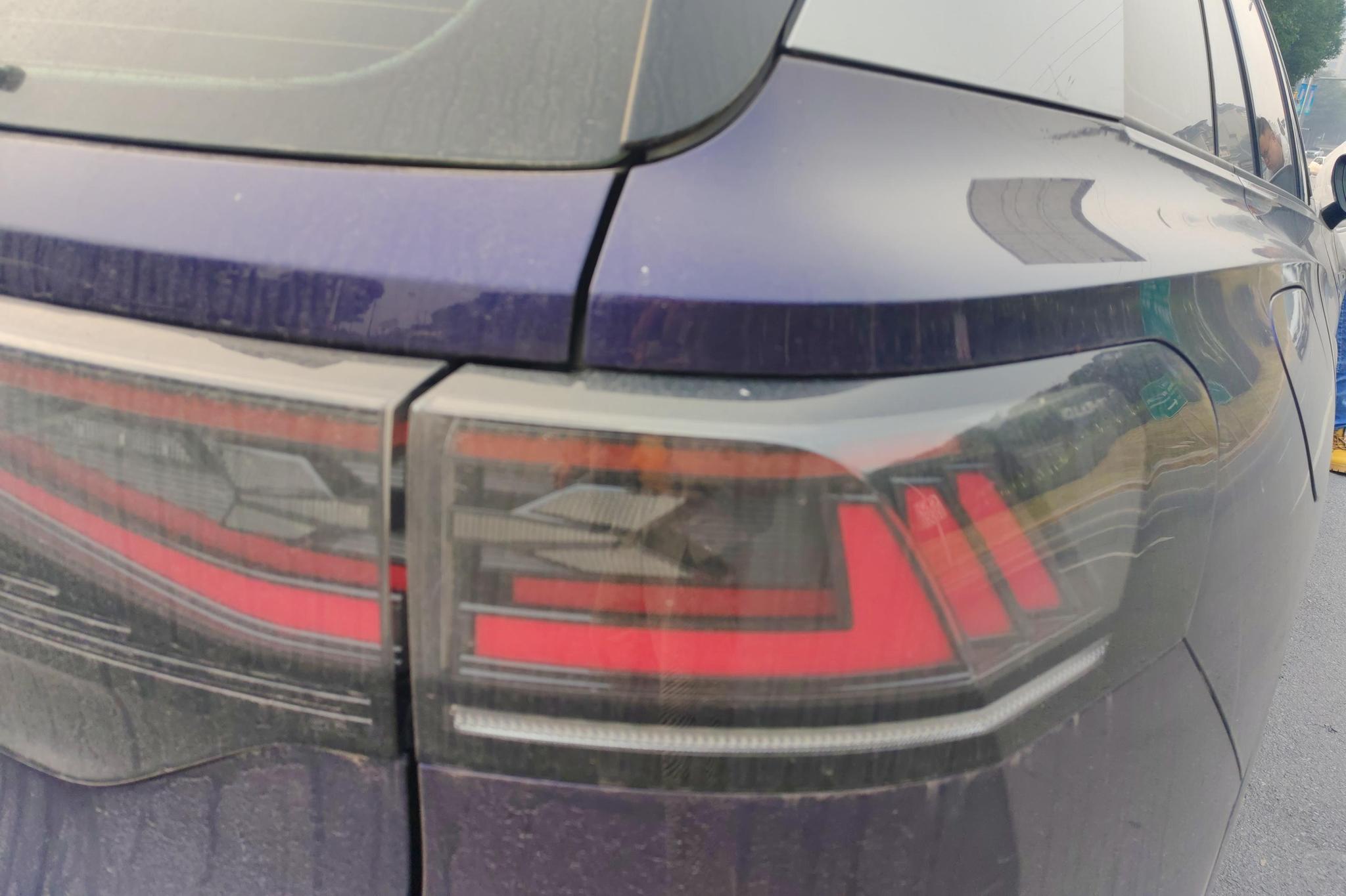 Volkswagen ID.6 X 2022 Smart