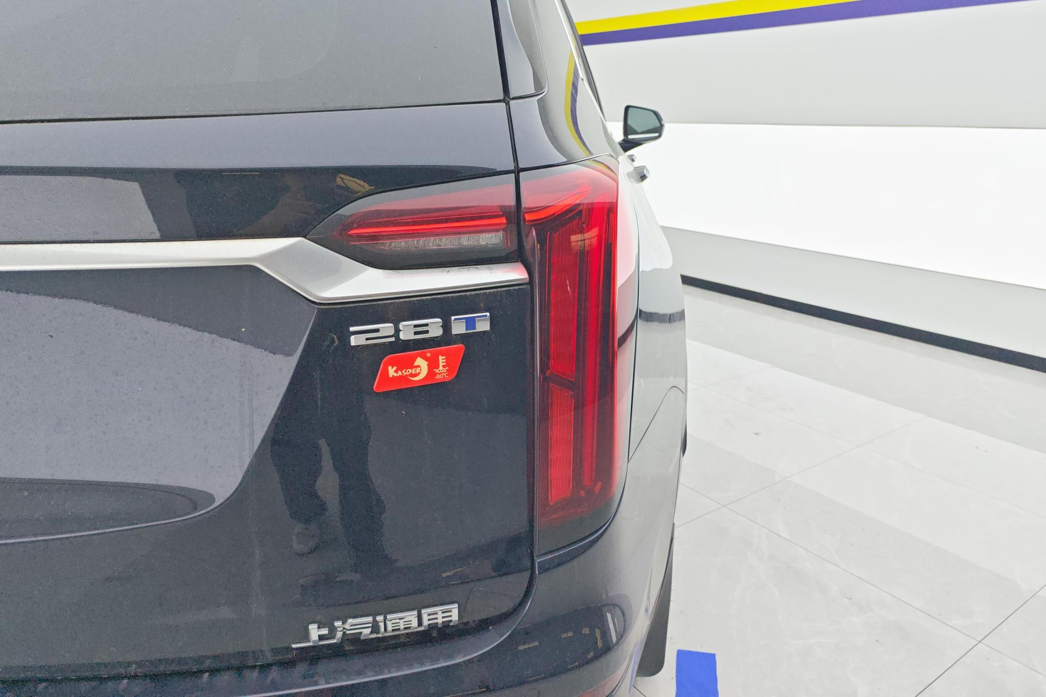 Cadillac XT6 2022 2.0T мест Luxury