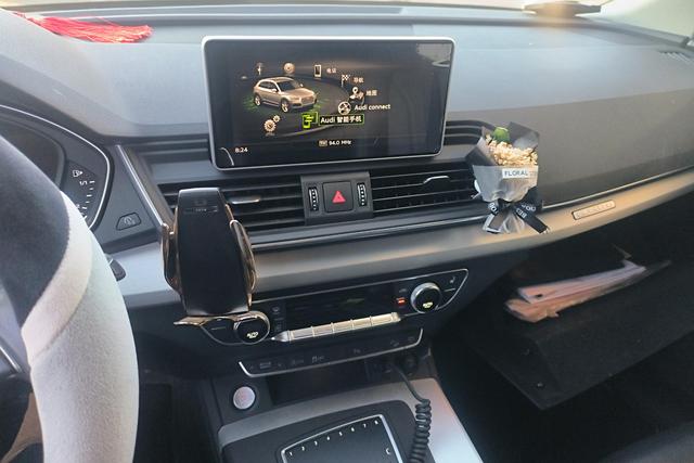 Audi Audi Q5L 2020 - фото 15