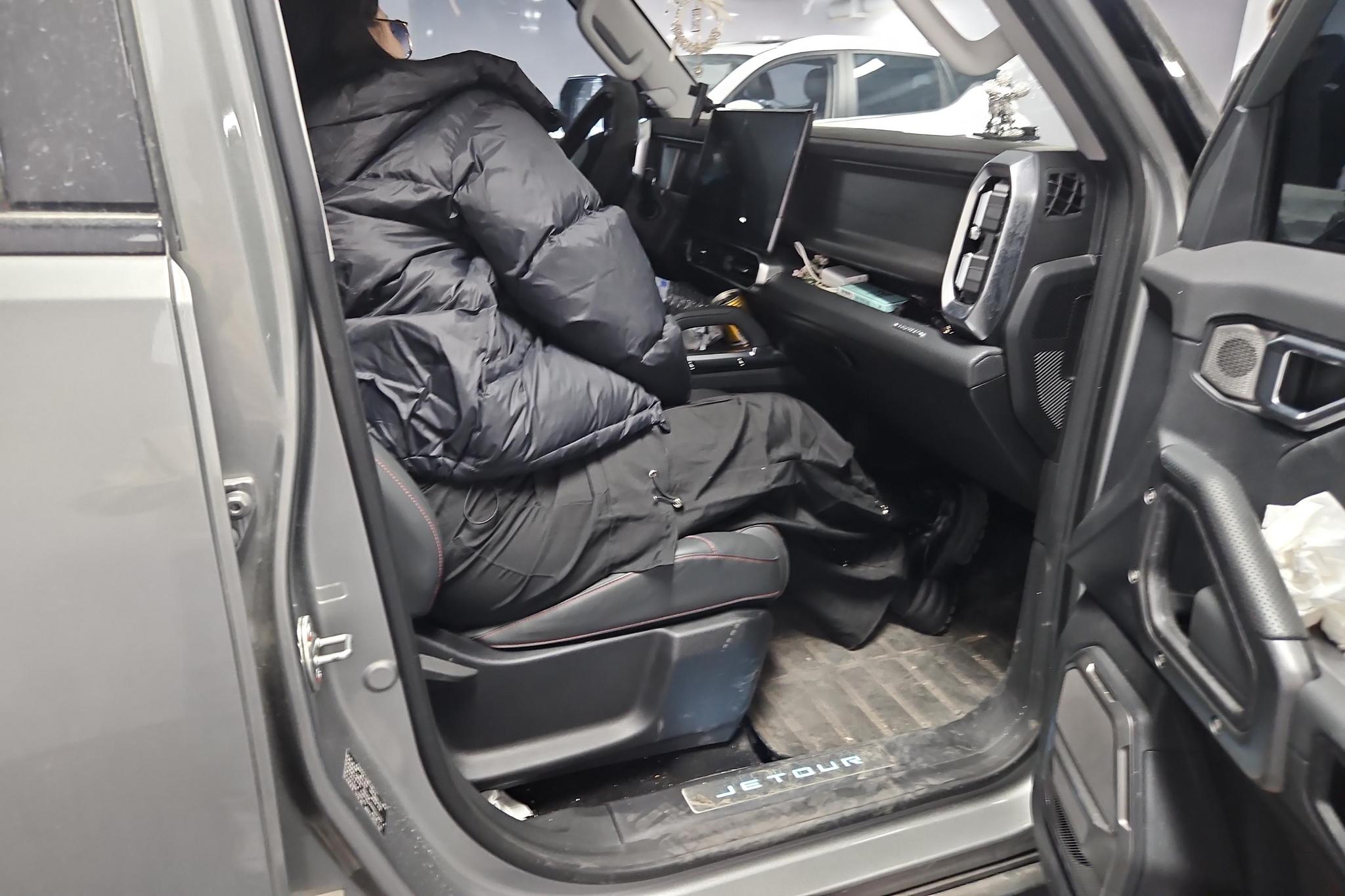 JETOUR Traveller 2023 2.0TD PRO