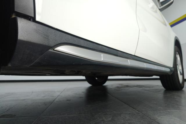 Mercedes Benz GLA 2018 — фото 9