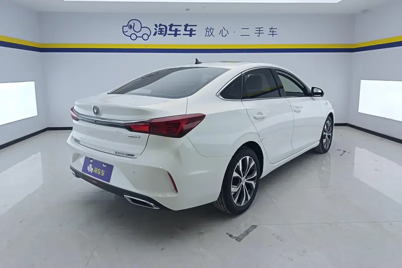 Changan PLUS NE 1.4 T GDI DCT Flagship — фото 3