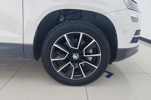 Skoda Karoq 2019 TSI 280 V — фото 10