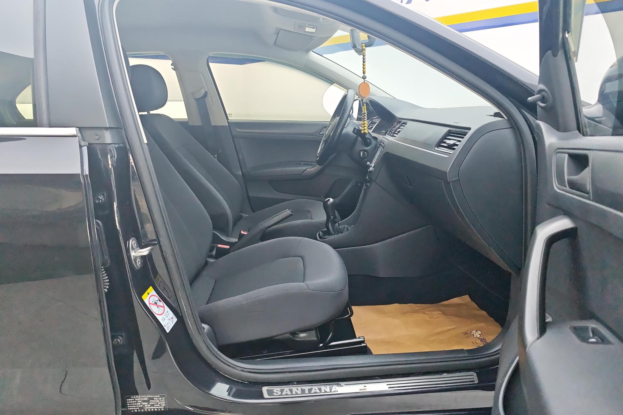 Volkswagen Santana 2015 1.4L MT
