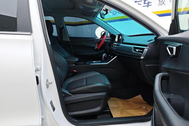 Chery 5x 2020 1.5 L CVT — фото 15