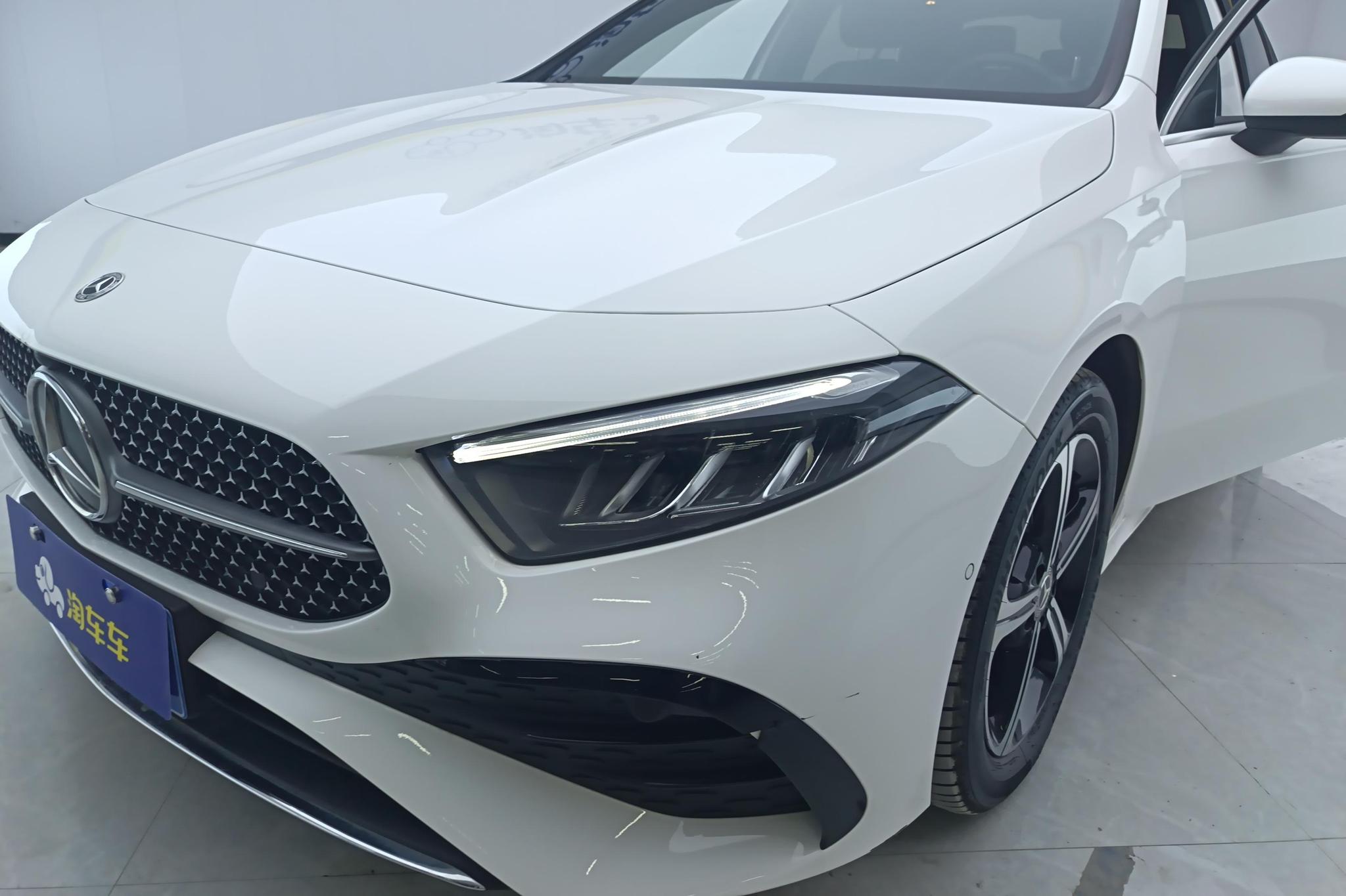 Mercedes-Benz A-Class A 2023 A 200 L Sport Fashion