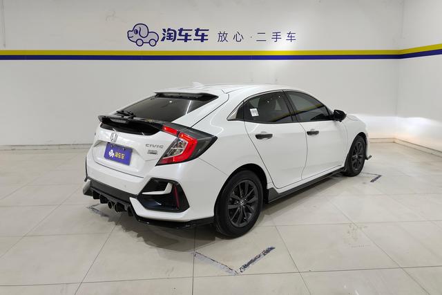 Honda "思域" 可 以 翻 译 为 "Civic" 2021 — фото 3