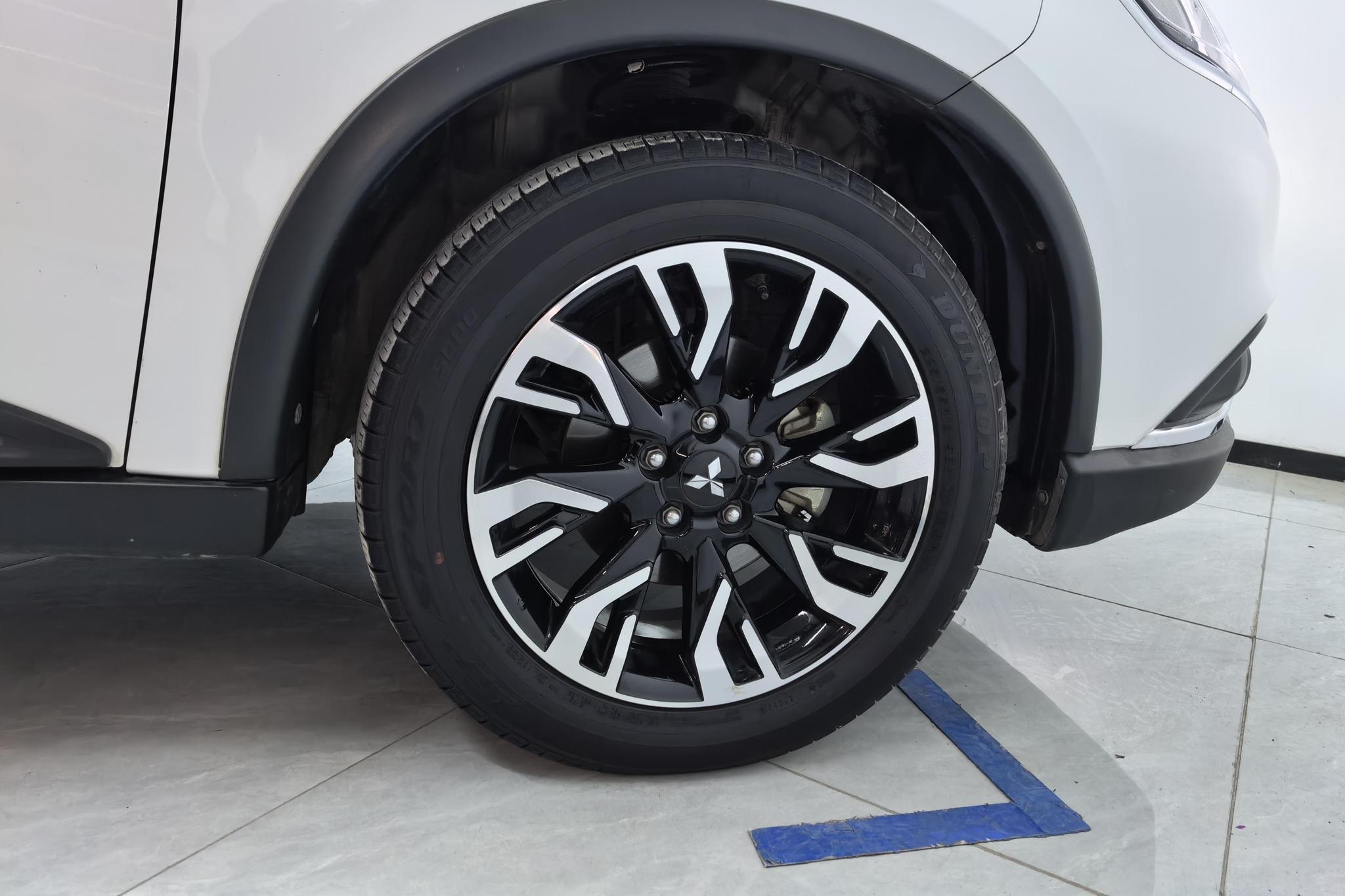 Mitsubishi Outlander 2019 2.0L Enjoy 7 мест VI
