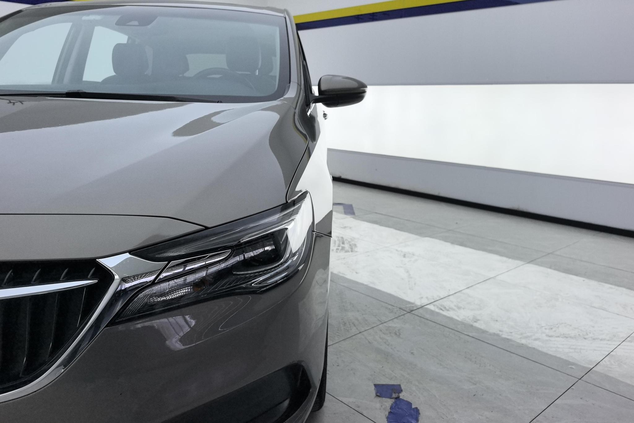Buick GL6 2019 18T 6 мест Luxury V
