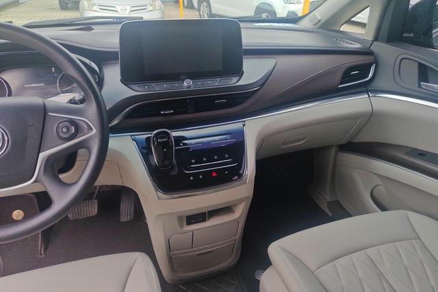 Buick GL8 2022 года, версия для деловых поездок, 652T, комфортная комплектация. - фото 15