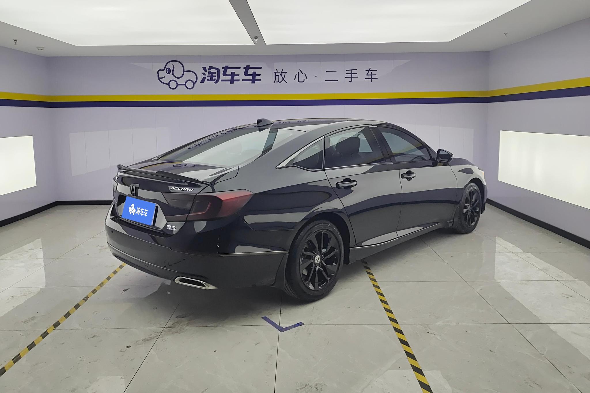 Honda Accord 2018 260TURBO Elite V
