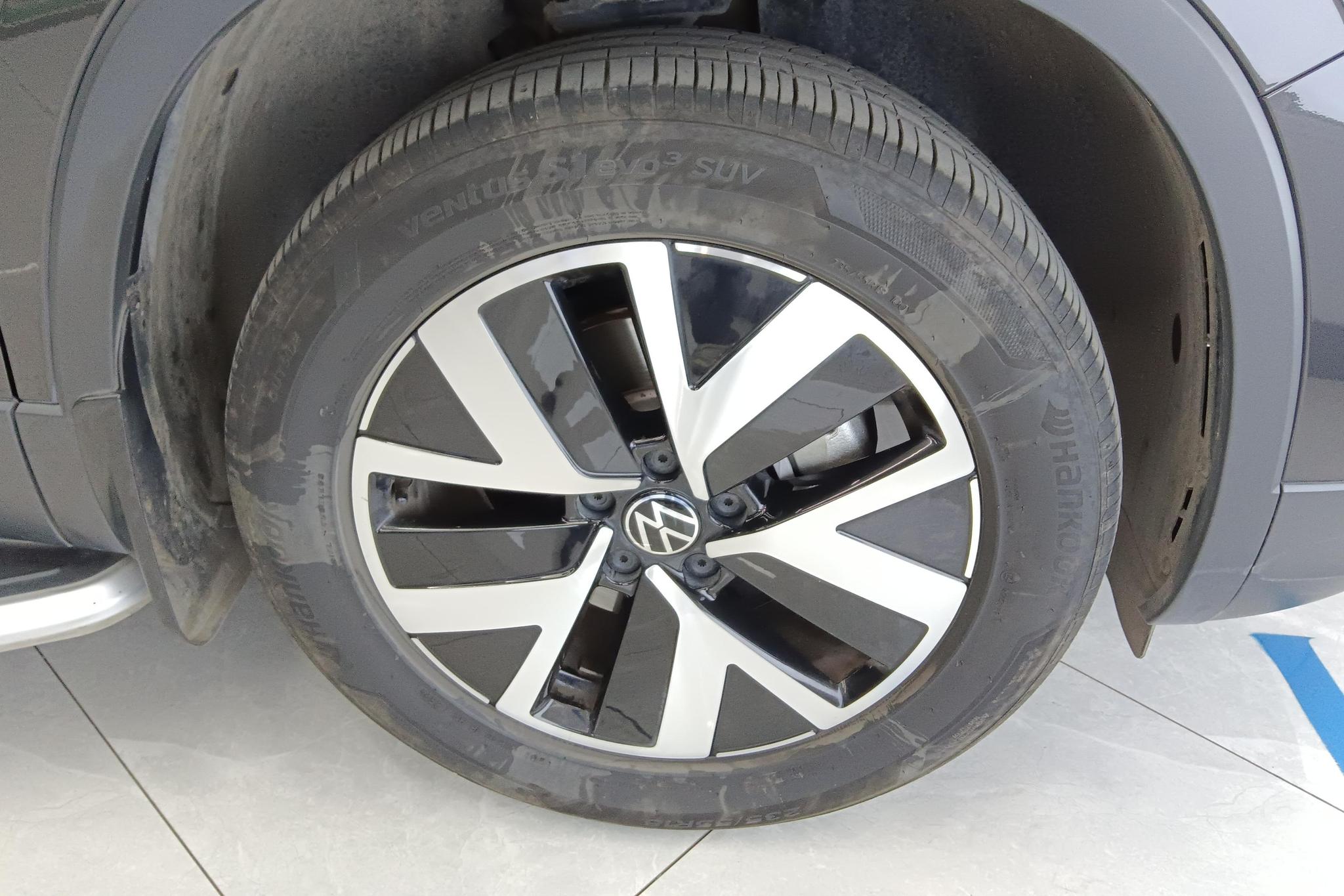 Volkswagen Tayron 2024 330TSI Luxury Plus