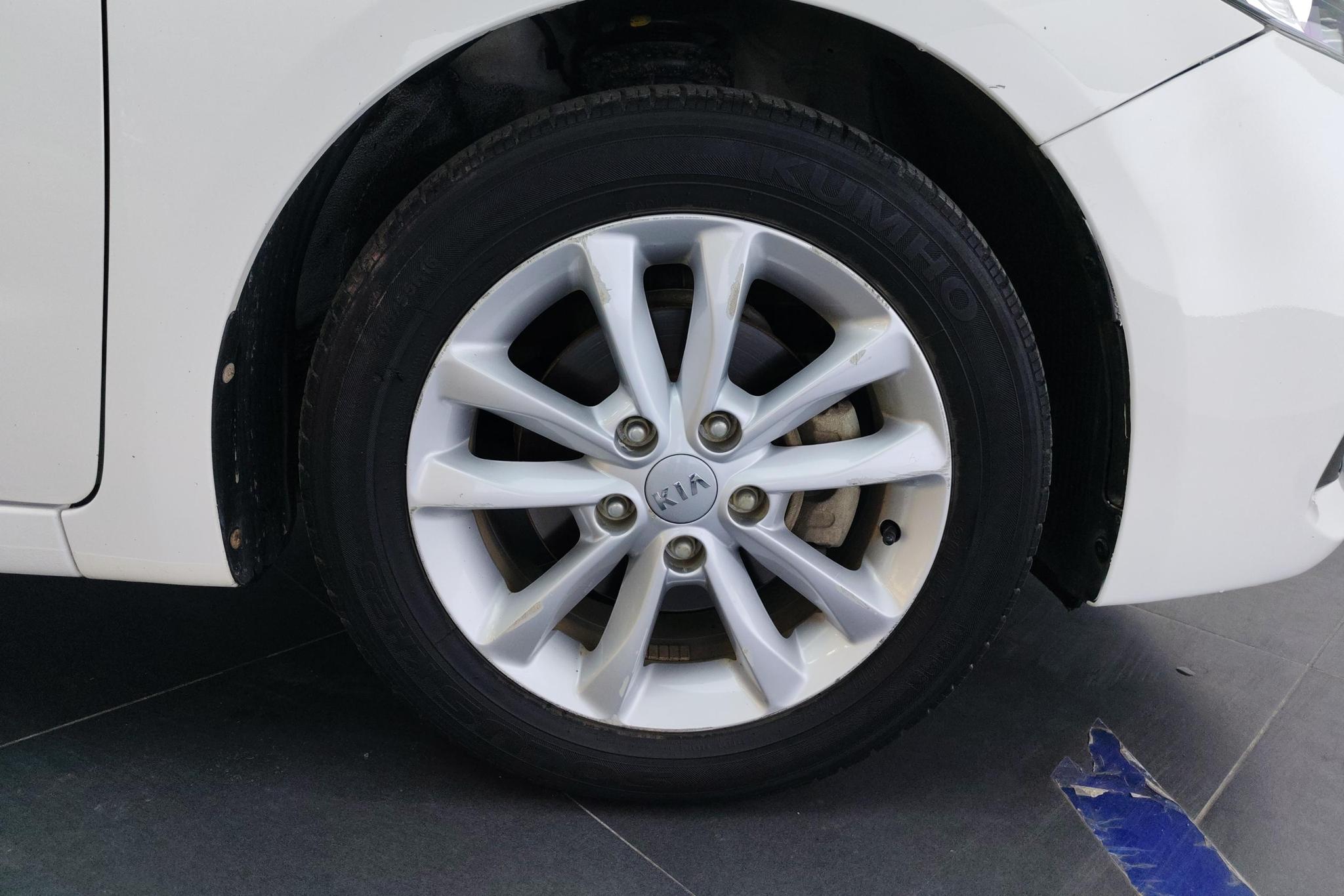 Kia K3 2016 1.6L AT GLS