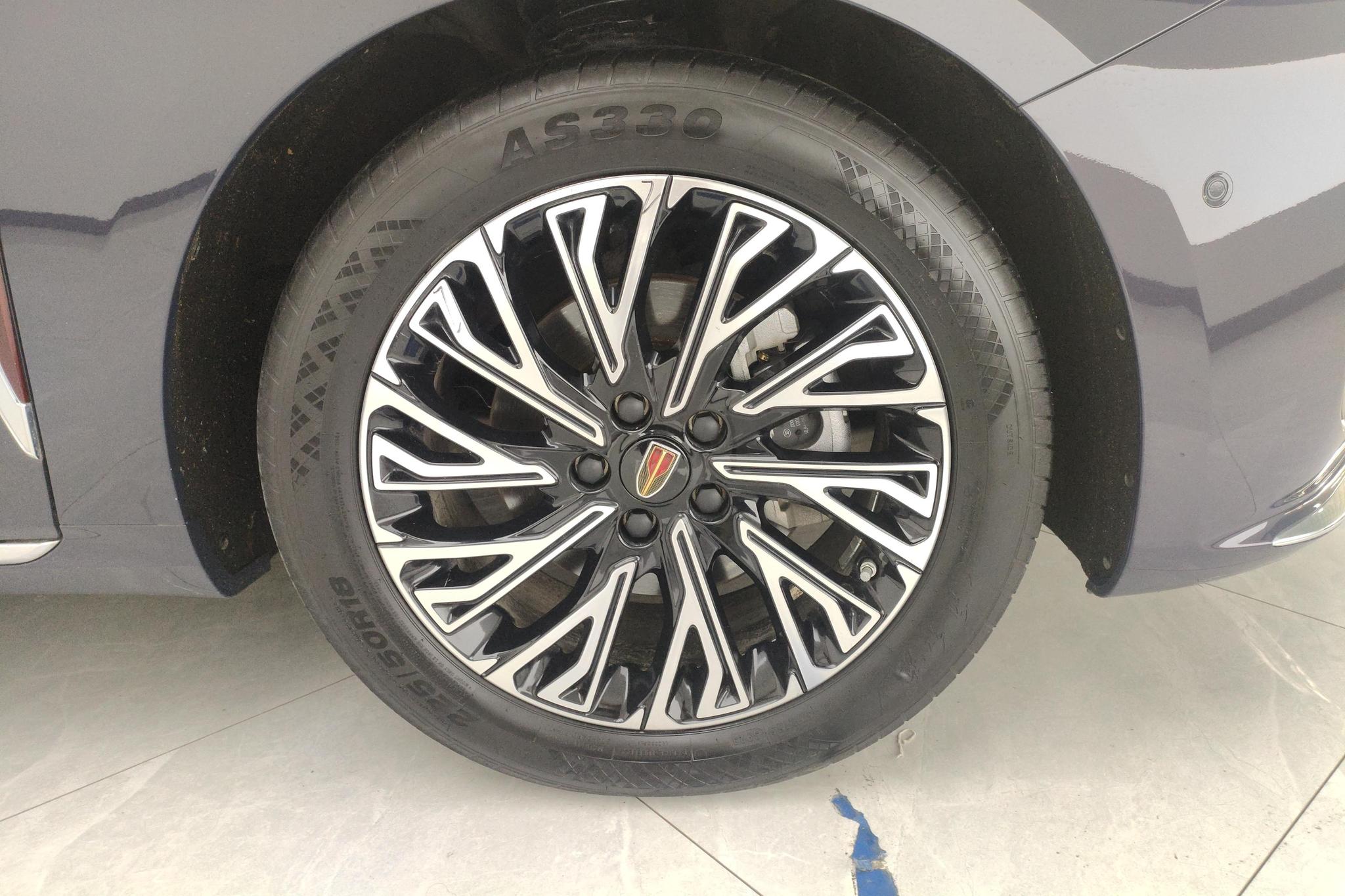 Hongqi H5 2023 2.0T AT