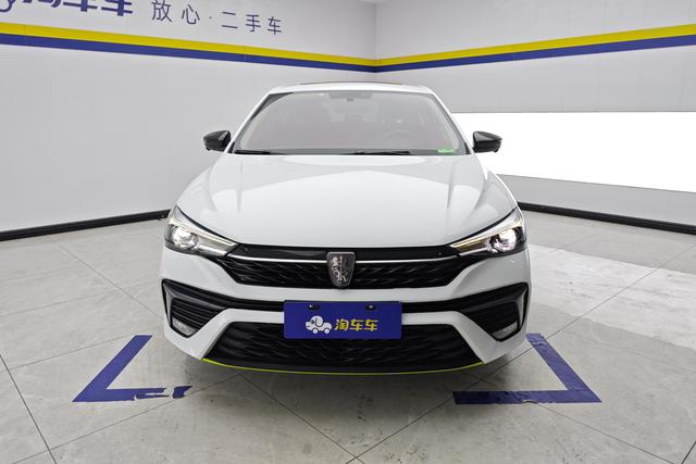 Roewe i5 2021 1.5 L CVT — фото 2