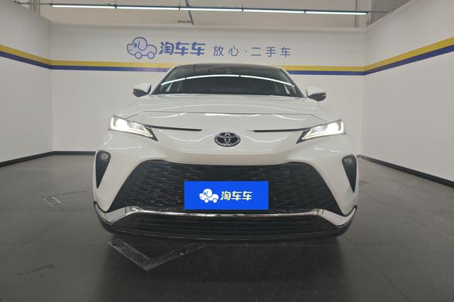 Toyota Venza 2023 2.0 L CVT 2 WD — фото 2